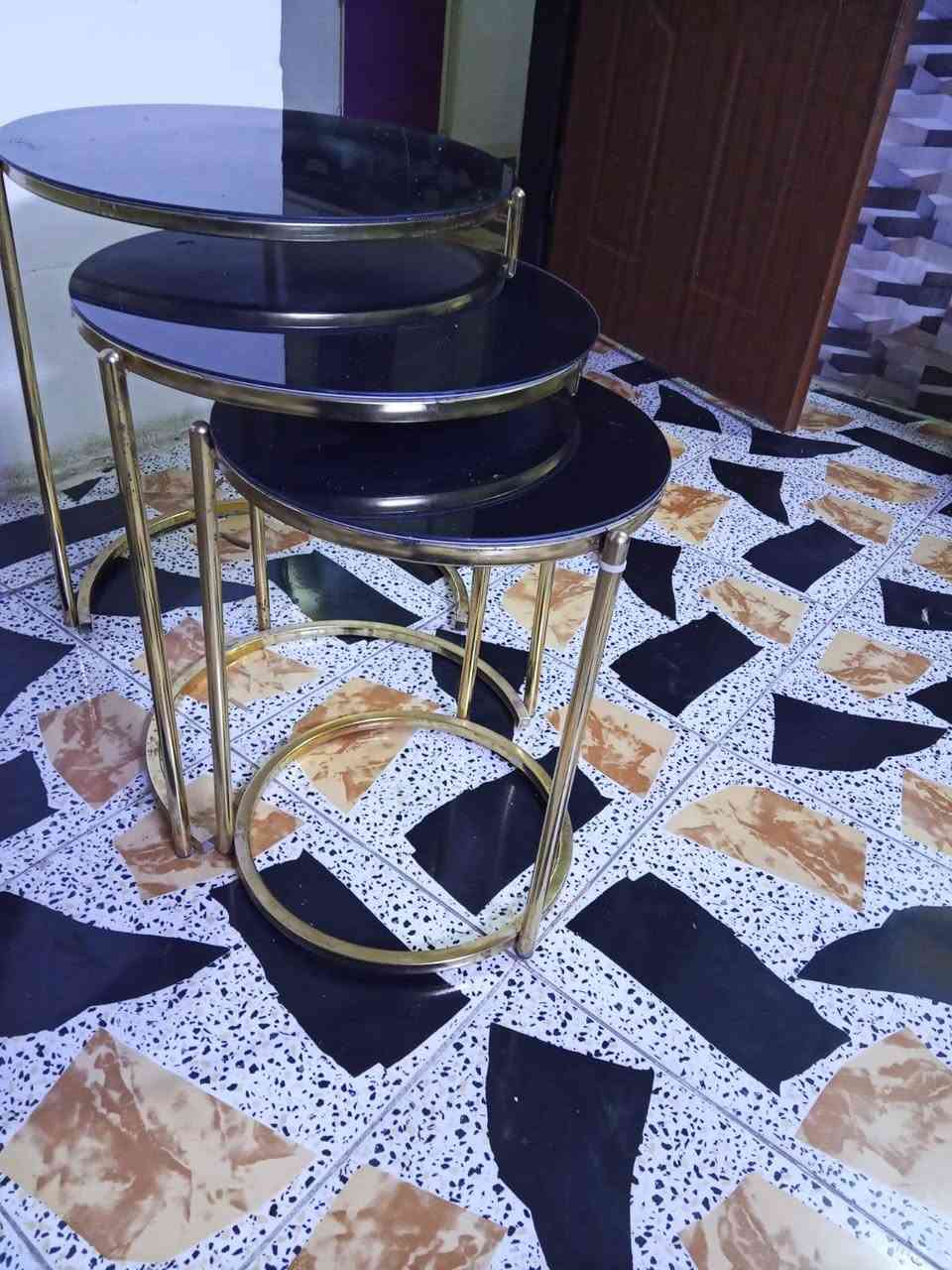 سيت طبلات مودرن اسود مرمري السعر 30الف وبيهن مجال مكاني حصوه وهذا رقمي ***********
