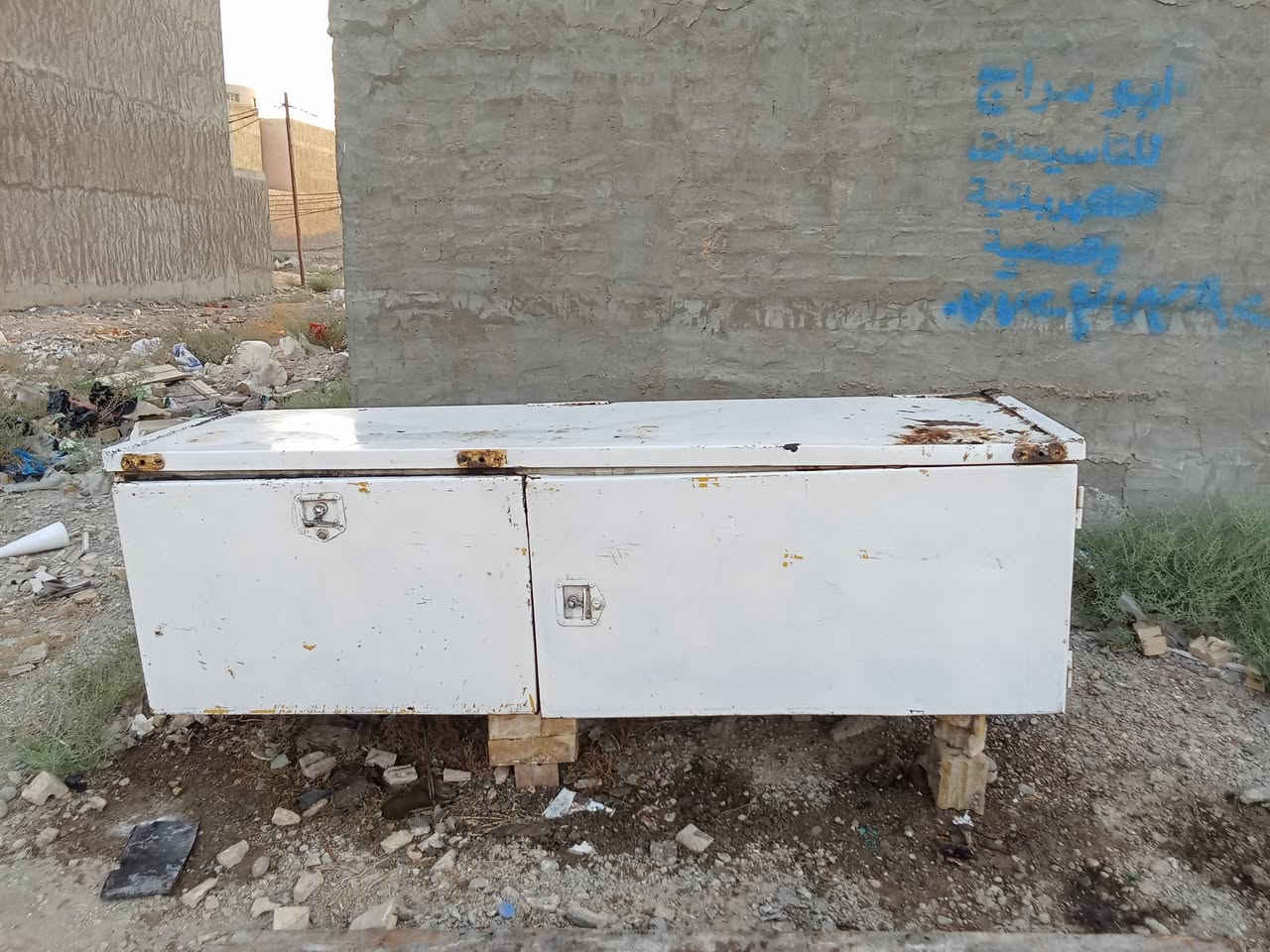 صندوق مال صهريج مكان بغداد التاجيات السعر 350 وبي مجال *********** ) ***********
