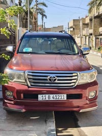 تيوتيا لاندگروز (٢٠١٠ ) محدثة (٢٠١٤) رقم بغداد / اللون أحمر  محرك جديد...