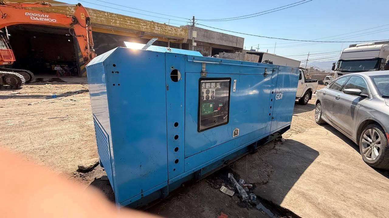 سلام عليكم
مولدة بيركنز 1006 بريطاني 
توليد ستام فورد اصلي 100Kv حقيقي 
معمرة جديد بوش بستن رنك كرنك ستندر 
كاتم فول 💯
سعر 95 بيها مجال  عنوان زاخو 
***********
