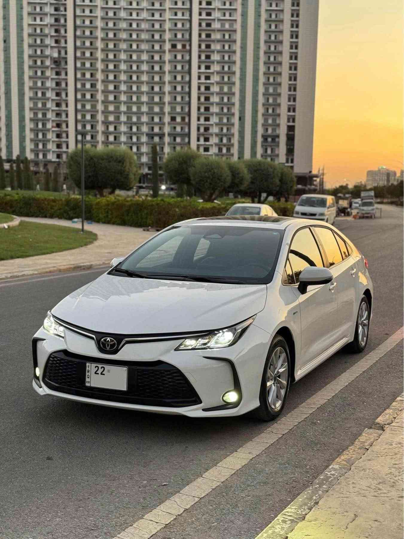 تۆیۆتا کرۆلا 2024 مواسەفات HEV 
مەکینەی 1.8 هایبرێد 
سلاید ، کوشن جلد ، لایت لید و زینۆن ، کامێرا و حاسە 
تحدید سورعە ،دژە خلیسک ، خەتی جادە 
دەعامی بۆ دەعامی بەشەرت هیچی نییە
40 هەزار رۆیشتوە

گێر و مەکینەی بەشەرت 
هیچ کێشەیەکی تێدا نیە 
تحویل بە شەرتە

ژمارەی خاوەنی
*********** أربيل, العراق
