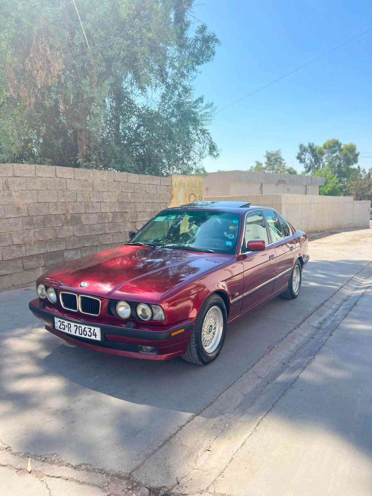 بيئم BMWموديل 1991گيرومحرك شرط محرك 525بيلدي توماتيك مواصفات 4جامات ومرايه كهربائي قوفل مركزي ABSسلايت كهربائي كوشنات كهربائي تبريد حارو بارد شغال كهربائي ⚡️ عام شغال تاخم تايرات ويل كروم بيلدي جديد صدر كول جديد سيارة صبوخ عام جمالية بدون ضراب و بدون حادز سنوي جديد مشروع وأتني راقم جديد هزه جديد وبيه كوبون بانزين موجود شرط تحويل وواكال سعرة 59$💸بيه مجال *********** كركوك, العراق

