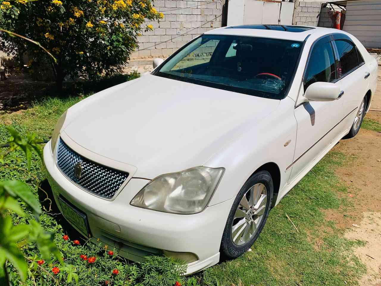 سلام عليكم 
شاهينه ادوات كصه قماره فقط كلشي شغال بيه حداديه فول 
4 تايرات جديد
45 ورقه 
الناصريه سيدخيل
***********
