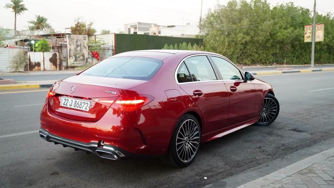 مرسيدس C200 AMG • ٢٠٢٢ • فول اوبشن