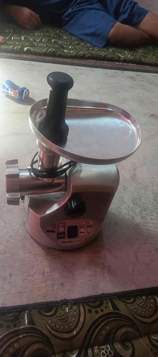 مثرامه جديده شغاله تفحص ياله تاخذ السعر50000 وبيه مجال 
للتواصل اتصل او واتساب 
*********** كركوك, العراق
