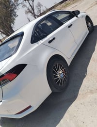 كورلا • بدون صبغ • ٦٩٠٠٠