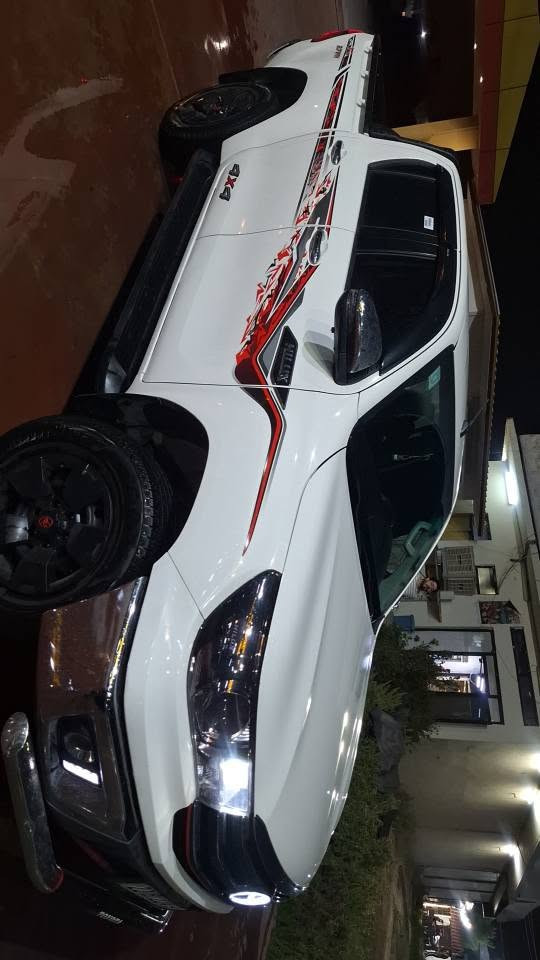 سياره كه زؤر خاوينه ٩٧هه زار رؤيه هيجى نيه كملاياتى بؤ كراوا زؤر  هه مووى له سه ر ده قي شه ريكه ماوا سعركه شى ٢٥٥مه جاليكى برايانه موديل ٢٠٢٠رقم ..ت..*********** أربيل, العراق

نص مكتوب في الصور:
- ***********
