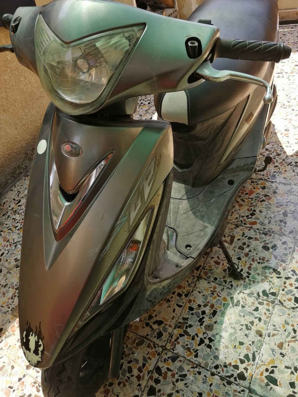 ***********
بغداد المشتل

