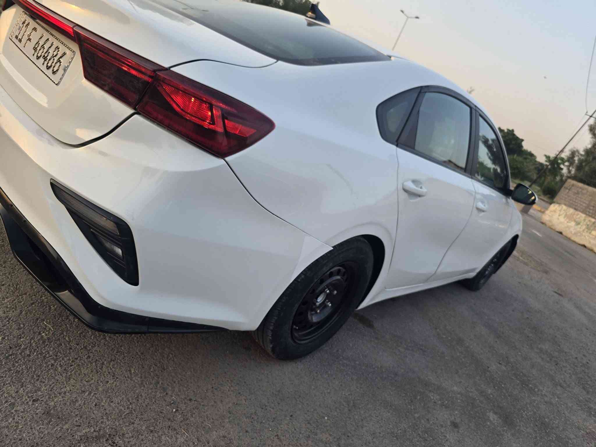 السلام عليكم .فورتي موديل.2019..
الون ابيض .مكينه 2000دوش .كير اي تي ..
حادثه من امريكا.دعاميه الاماميه فقط .وبلعراق بيه رش اثر شخوط وطخات خفيفه بدون دواخل ..اربع قطع فقط ..
وسوناره وصور حادثه بلمنشور ..
السياره جاهزه .مواصفات ..كير ثلاث وضعيات رادارامامي .
شاشه كامره تحكمات .قياده ذاتيه وبعد بيه هواي مواصفات
رقم بغداد دولي،بسمي حزه جديده سنويه جديده تحويل مباشر 
السعر (118)والشراي يدلل ..العنوان بغداد الكرخ شهداء السيديه 
قرب تقاطع درويش ولتفاصيل اكثر الاتصال على الرقم ....
***********...علي ..تحياتي للجميع .....
