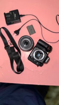 نيكون D7500 • فيديو 4k • حالة ممتازة