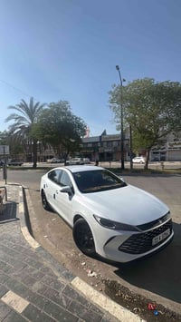 الحلة • جامعة القادسية • سيارة ٤ راكب