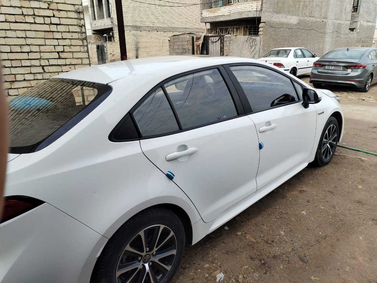 هايبرد شكل امريكي وراد خليجي
ماشية 57

داخل جلد بلادي لونين اسود واحمر مميز 

بأسمي تحويل ثاني يوم 

رقم بغداد 

❇️محرك 1800 هايبرد شحن ذاتي 
❇️بصمه 
❇️هاندر بريك بصمه + اوتو هولد
❇️رادار امامي 
❇️سياقه اليه 
❇️تبريد قطعتين 
❇️شاشه ابل كار بلي + كامره خلفيه دواره 
❇️مانع نزلاق + مود درايف +  ايفو مود 
❇️حساس لايت كامل اوتو عالي ناصي اوتو + حساس ظغط اطار 
❇️تحكم سترين كامل فول 
🔴🔴🔴سعر 145  وبيها مجال  لطيبين 🟥🔴🔴
❇️لايت زينون + لد صباحي + اشاره لد  
   مكان بغداد   البياع  تقاطع درويش 
الارقام الاستفسار 
***********
***********
