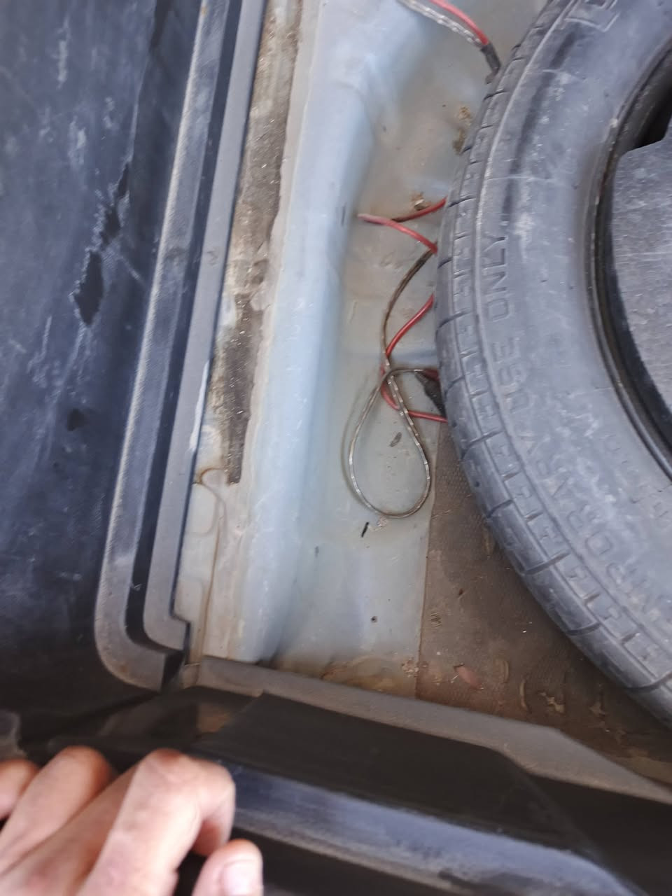 جيب رنجيد ٢٠١٧ رقم اربيل بسمي سنويه لل٢٩
حادث خلفي قبق جنطه مبدل وشويه من الجاملغات صبغ فقط وصور الحادث بالمنشور 
مكينه ٢٤٠٠ نضيفه مبدل كازكيت بيه فقط قبل ٥ اشهر 
كير ٩ نمر نضيف حيل 
تبريد شغال تدفئه حداديه نضيفه ايرباكات كلها سليمه 
السياره جاهزه 
بابل / القاسم 
السعر ب٩٨ وبيه مجال قليل 
***********
