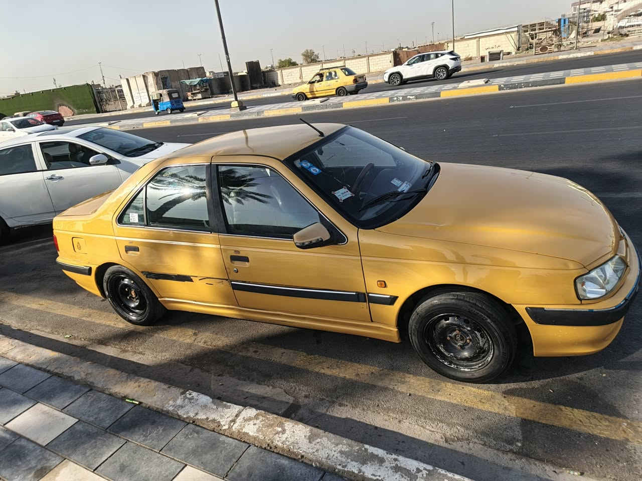 بيجو 2013 بارص
نقصهه تبريد ومشط ستيرن 
وسياره خير من الله السعر 24 ورقه 
الرقم ***********
