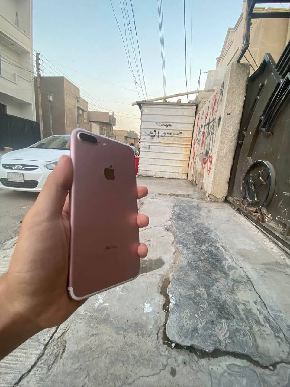 سلام عليكم
ايباذ 9 نظيف 

ذاكرة64 

بطارية 81

مبدل كلاس 

ويا فريز اصلي

+

ايفون 7 بلاس نظيف 100/100 

ذاكرة32

بطارية71

جهاز نظيف حيل فقط فطور مثل ما موضح ب شاشه

للبيع لجهازين ب 250

 او مراوس ب ايفون 13 عادي او12 برو / برو ماكس شعندك نزل
 
مكان بغداد حي جهاد

للتواصل واتساب فقط
***********
