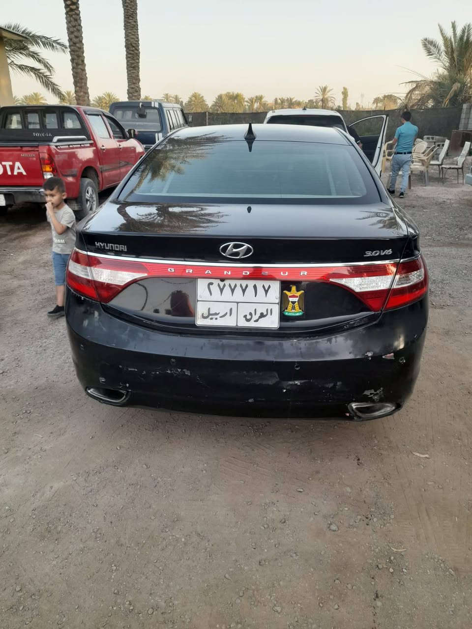 سلام عليكم ورحمه الله وبركاته
للبيع هونداي ازيرا موديل٢٠١٣ وارد امريكا حادثها جاملغ الايمن والبنيد مصبوغ  بدون دواخل كير مكفول مكينه مبدل بيها كازكيت  تبريد شغال صدرها تعبان السياره ماشيه٢٨٥ الف ميل  تريد تحويل تريد وكاله مكانها بغداد الدوره تجي تفحص وتقتنع بعينك سعرها٩٠ ورقه وبيها مجال اني مكلفففف بالنشررر اتصلو على صاحب السياره ***********
