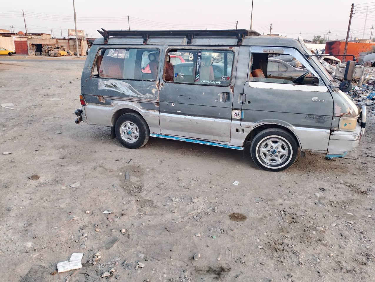 سلام عليكم كيه موديل 94 للبيع مكان بلدروز سيارة جاهزه  رقم  ***********
@@@
