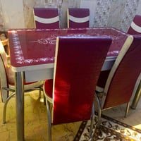 ميز طعام 6 كراسي للبيع .  الاتصال على الرقم: 07704523024