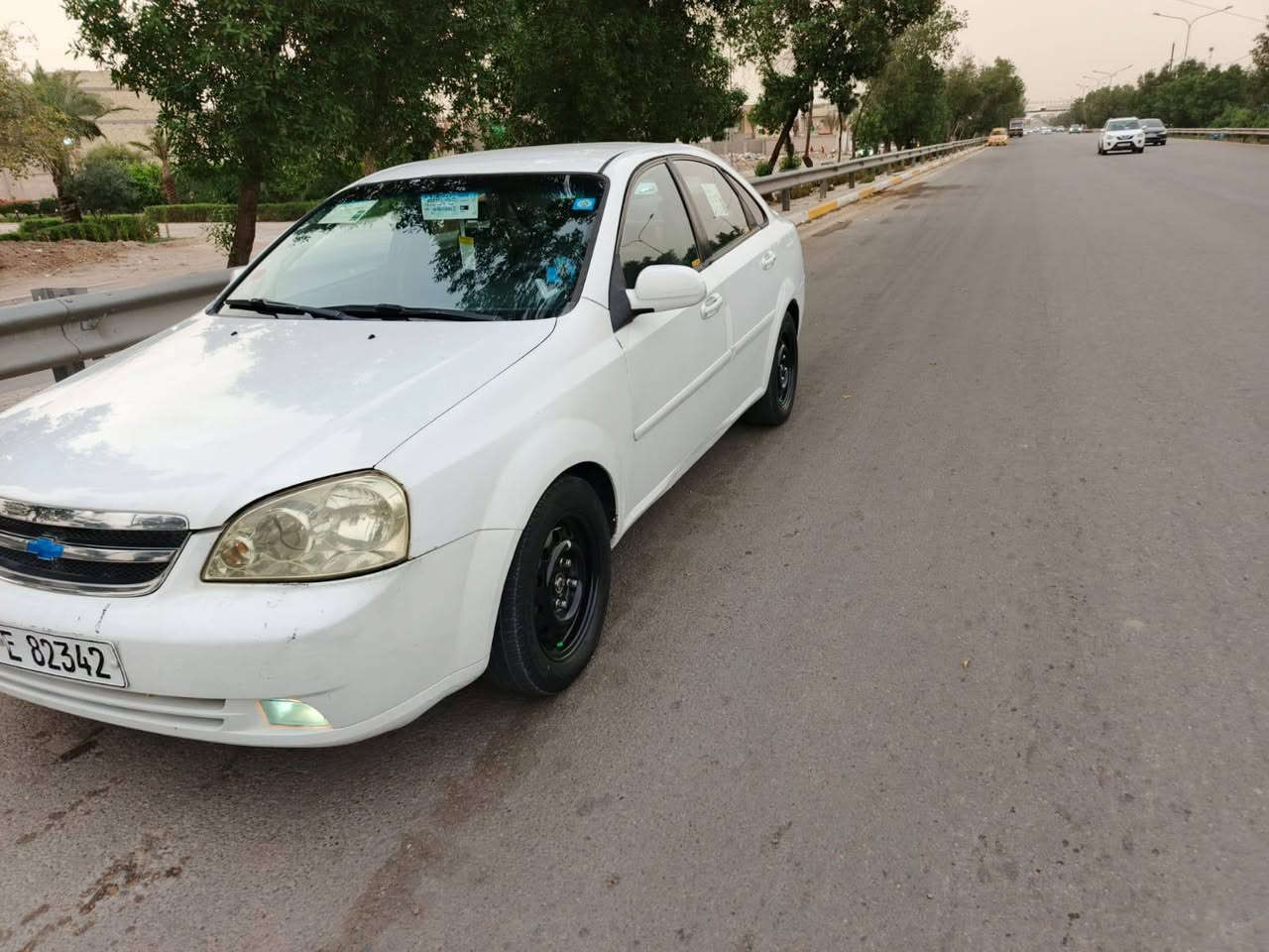 سلام عليكم احبتي الكرام اخوان انتبهلي علا تفاصيلهة.
اوبترا موديل 12 سيارة حلوة ونضيفه. 
مكينه كفاله 
كير كفاله 
تبريد كفاله 
حداديه جديدة 
تخم تاير جديد 
باتري جديد 
دوشمه داخليه جديدة 
شاشه كامره دوارة 
تحكم استيرن تحكم امرايات.
اخوان السياره اني جنت عارضهة 70 مليت من المخابرات والعمله المالهة داعي . اخوتي لاعزاز السياره هسة انطيك سعرهة من لاخير إذا تخابرني وتحجي وياي علا السعر ماجاوبك اخوتي قفلهة تعرف سنو قفلهة من لاخير 66 السياره تخبل ومناقصهة اي شي تضرب كير وتطلع . الضرر البيهة جاملغ لامامي مصبوغ والجاملغ الخلفي بي ربع صبغ . سياره مال بيع الله يشهد ماتلكه هيج نضافه وهيج سعر اني ماخذهة 73 . مكاني بغداد الشعب الثعالبه لاوله.
***********
