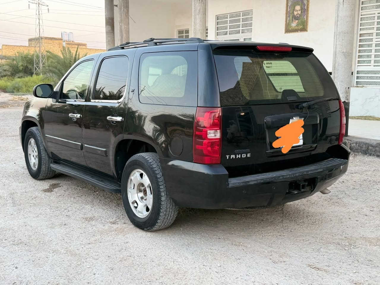 تاهو ادوات تخم تاير جديد حداديه جديده تبريد شغال مواصفات LT مكينه وكير جدد السعر 62وبيه مجال .***********
