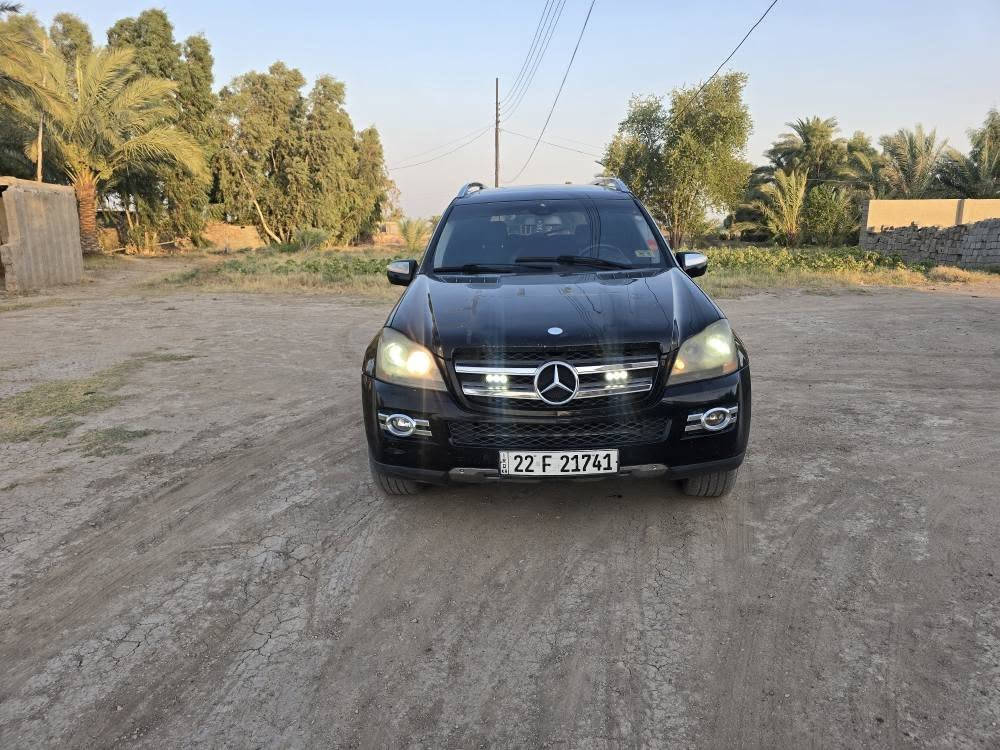 مارسدس GLS450 موديل ٢٠٠٩ خليجي مكفوله كفاله عامه مكينه ٨ سلندر حداديه جاهزه تبريد ثلج قطعتين ٧ راكب فتحه تدفئه كشنات كهربائيه شفتات ستيرن كهربائيه جكات تصعد وتنزل فول ١/١ هزه جديده لبيع او المراوس عنواني قرب سجن ابي غريب رقمي *********** السعر ١٧٠ الفلوجة, الأنبار
