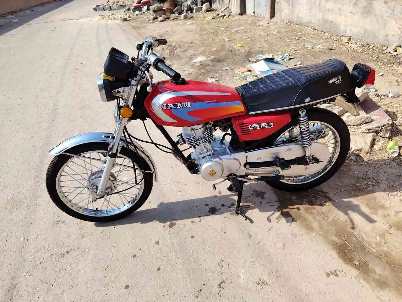 دراجه وراق سكنر دراجه جاهزه جديده وراق 25 مامفتوحه جديده 7وراق سكنر سعر 750 مجال قليل ***********
