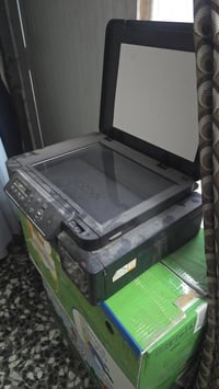 عل فحص شغاله. بس متروكه. بغداد  07775144410.   سعر 90 الف