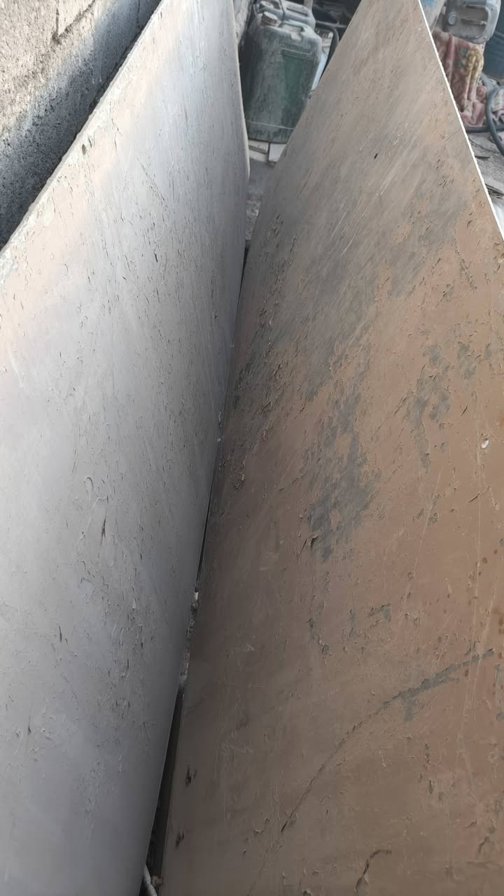 بليت عدد2 جكر أبو البقلاوة مغلون 
بليت ثكيل درجه أولى 6مليم 
العرض 1متر ×280
سعر الوحده 150
المكان الرمادي التأميم
للاستفسار ***********
