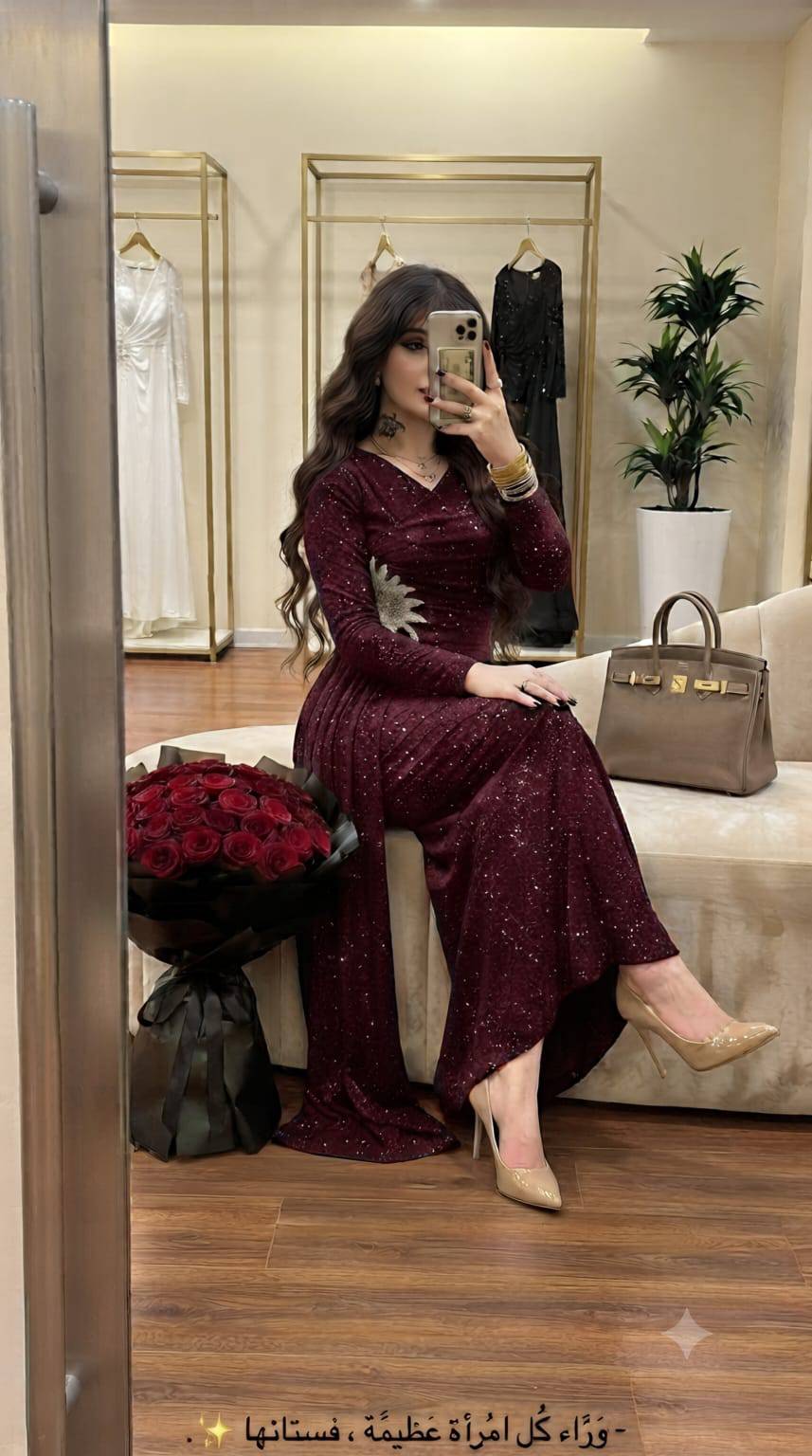 فساتين • نسائية