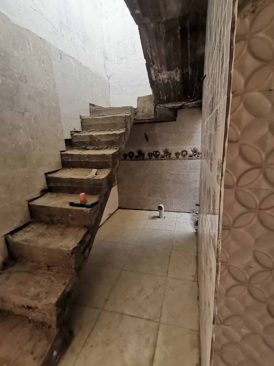 بيت • ١٠٠م • الرشيده فرع دهينت