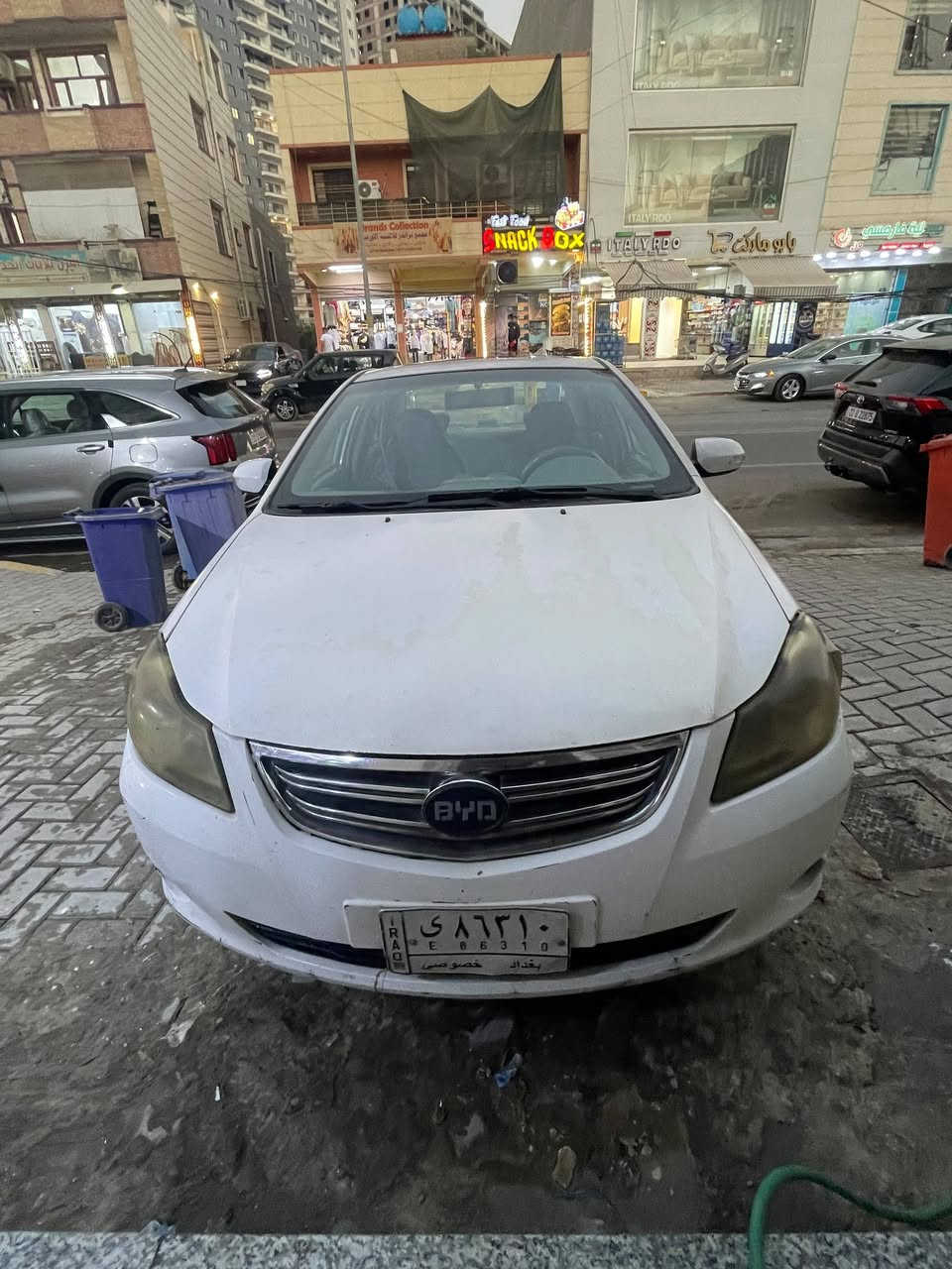 السلام عليكم
سيارة BYD 2013 G3  للبيع رقم بغداد المكان الشعب حي البساتين سنويه باسمي تنتهي 2028
تبريد شغال السيارة  فول مواصفات فول للأخير السعر 40 وبيها مجال للطيبين للتواصل  ***********
