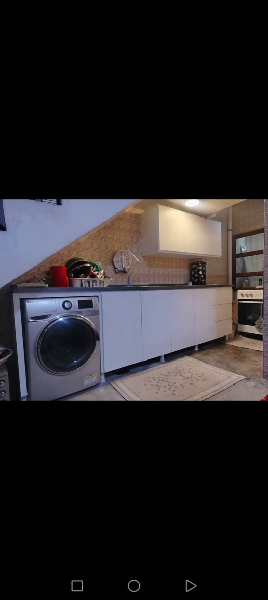 سلاوتان لى بيت ئه م كه ونته ربلان بريس ومه رمه روبؤفرؤشتن زماره ى مؤبايل  (***********) (***********) له شارى كركوك

