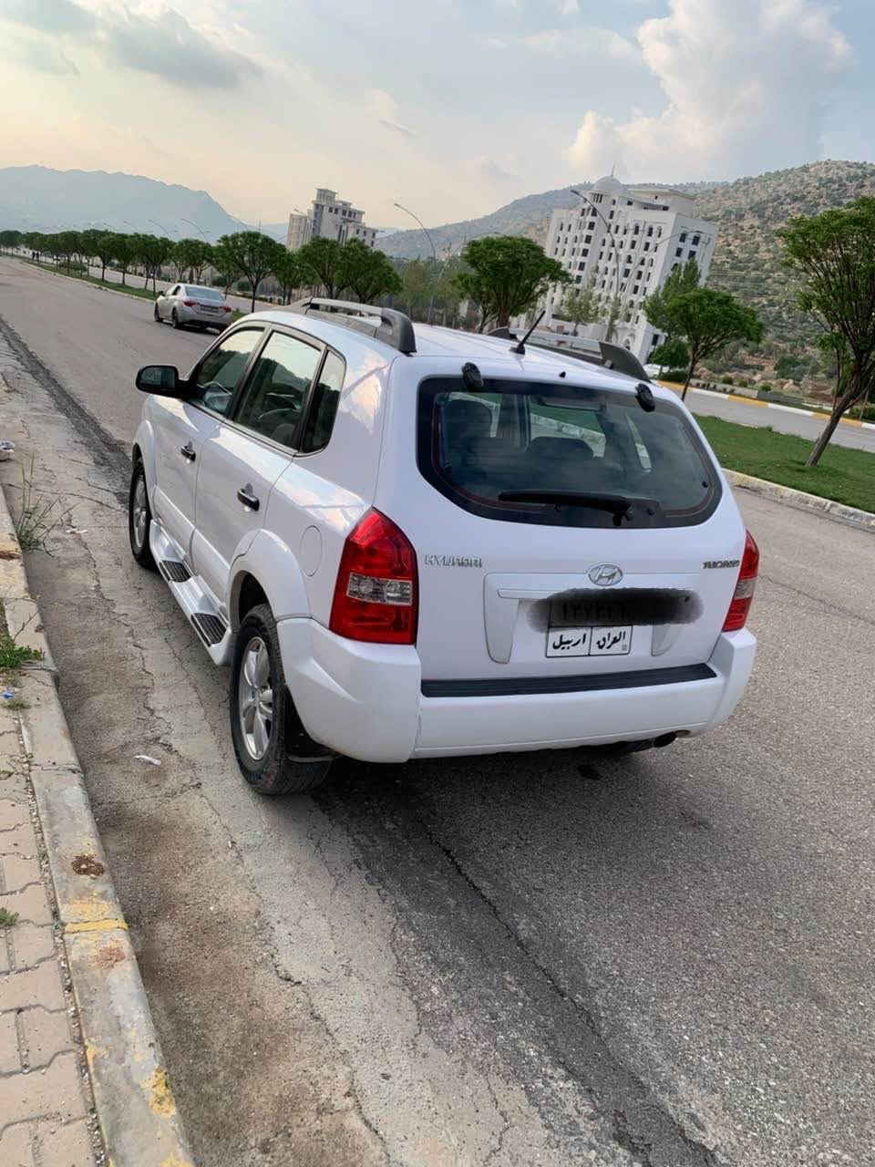 هوندا تكسون موديل ٢٠١٠ گيرو مكينه بشرط نه فه كري نيف ده رگه هئ بشتئ سبغ بئ داخي ٢١٠ هزار غرامه ژي لسه رم سعر ژي ١١٠$ مجال مشتربي ***********واتساپ جهئ سياري دهوك دهوك, العراق
