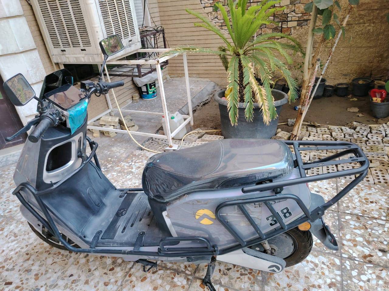 دراجة Garow HVS 318
٦ بطاريات ٣٢ امبير ما مبدلة
٤ سرعات تقفل على ١٢٠
ميزة تثبيت السرعة
ملف ١٥٠٠ واط
نظام انذار
لايتات امامي خلفي عالي ناصي
نظام بك
تاير خلفي جديد
حجم التايرات ١٣.٥
منفذ USB
مساحة تخزين كبيرة
درع حماية مع إمكانية إضافة حقيبة تخزين خلفي
ميزة فصل ذاتي للشحن بعد شحنها بشكل كامل
مقعد مريح يسع شخصين
دبل سويج
سبب البيع هو خلل مسبب اهتزار بالماشة نتيجة عدم صيانتها بشكل صحيح
السعر 65٠ الف وبيها مجال
رقمي *********** ومتوفر واتساب
