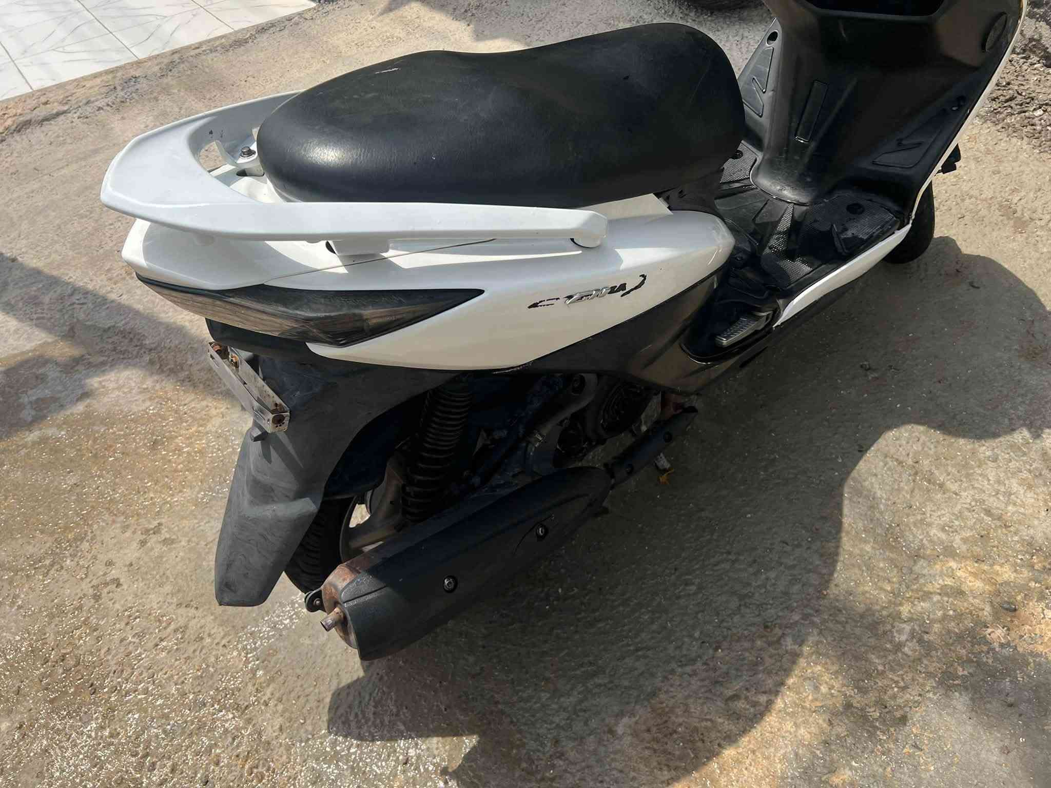 شعندك مراوس نزل ماريد نطايح
