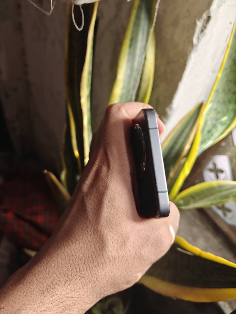 Poco f7 pro 
نسخة عالميه
ذاكره 512 رام 16 
مكفول كفاله  عامه
معالج Sn 8 gen 3 
بطاريه 94 
 ملحقات كامله فقط كارتونته ضايعه
 عنواني بغداد مدينة الصدر 
توصيل متوفر فقط باعتماد 
*********** فقط اتصال
