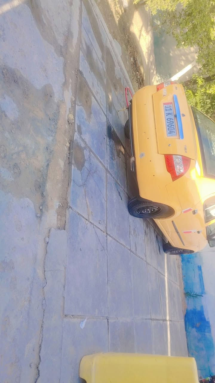 اخوان سياره تايبه مديل 2018 مكفوله كلشي شغال بيه اريد مراوس بسياره بيضه بسمي سنويه ٣٠ تحياتي لجميع ***********
