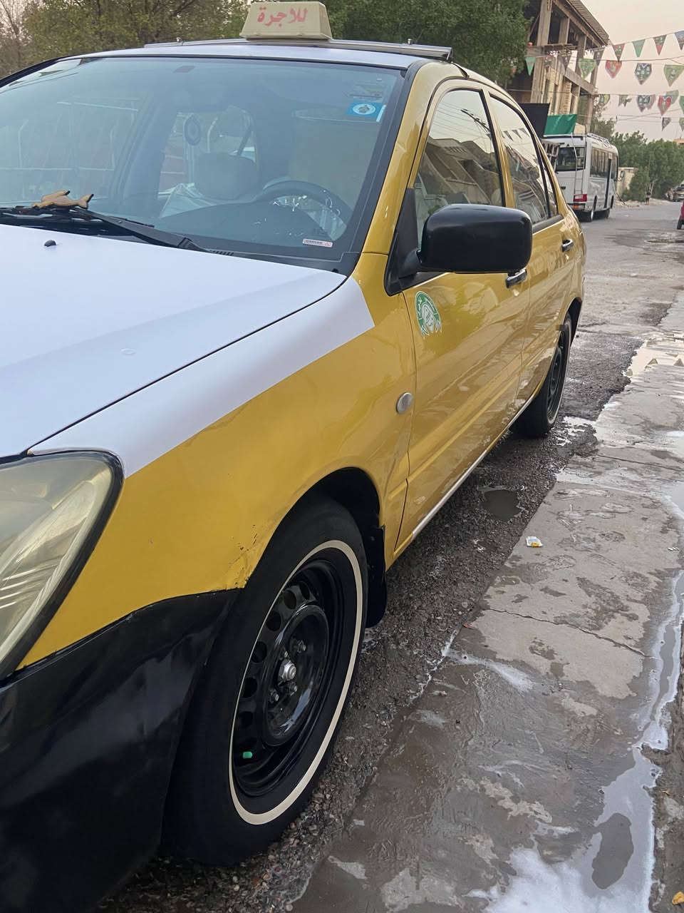 لانسر شركه العامه موديل 10
السياره كفاله عامه بيها فقط الهلال واحد تكحيل 
السياره جاهزه من كلشي محرك 2000 السعر 71 
الاستفسار على رقم ***********
