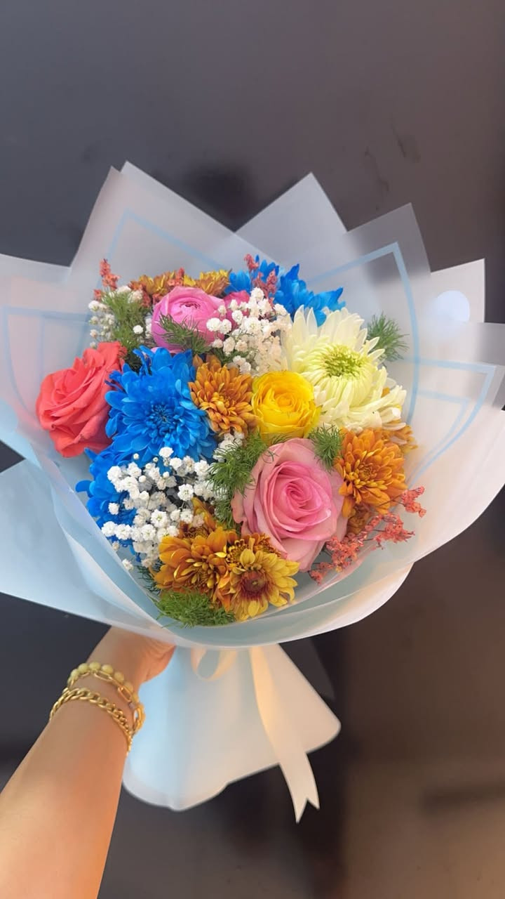 زهور أفلورا للورد الطبيعي والصناعي 🩷🌷🌹
العنوان 📍 بغداد بسماية الشارع العام مقابل البوابه الحجرية 
للحجز والاستفسار المراسلة واتساب ***********
