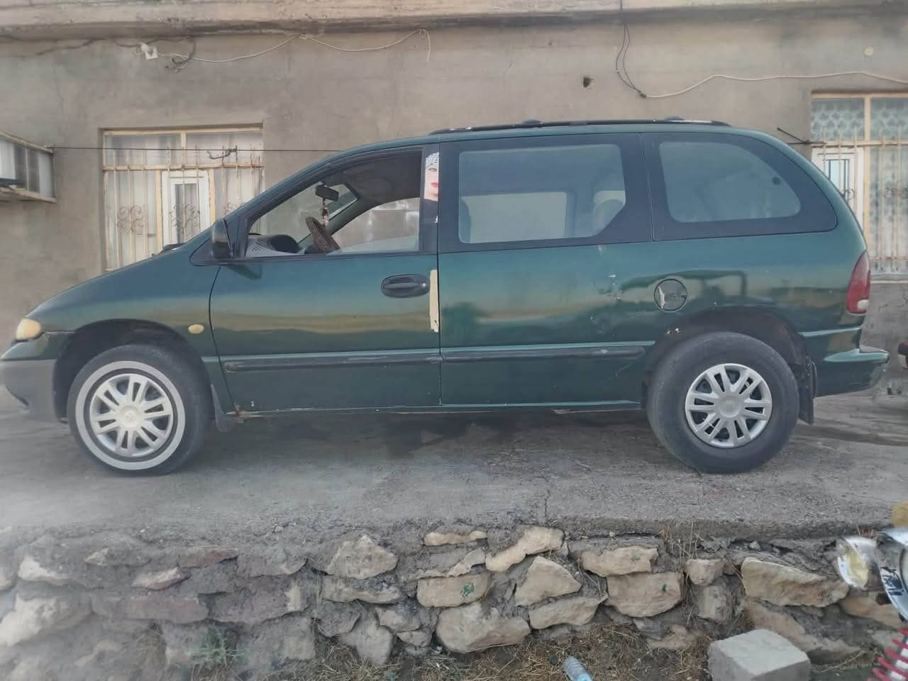 🚗 دوج كرفان موديل 1996 للبيع
📍 رقم بغداد – موازي، شرط التحويل
✅ صدر نظيف
✅ تايرات نظاف
✅ محرك وكير وكالوبر بحالة جيدة
👥 السيارة 7 راكب
📅 السنوية منتهية 2022، سنوية عظم

📍 الموقع: جنوب الموصل – مفرق الشورة
💰 السعر: 32 وقابل للتفاوض
📞 للاستفسار: ***********
