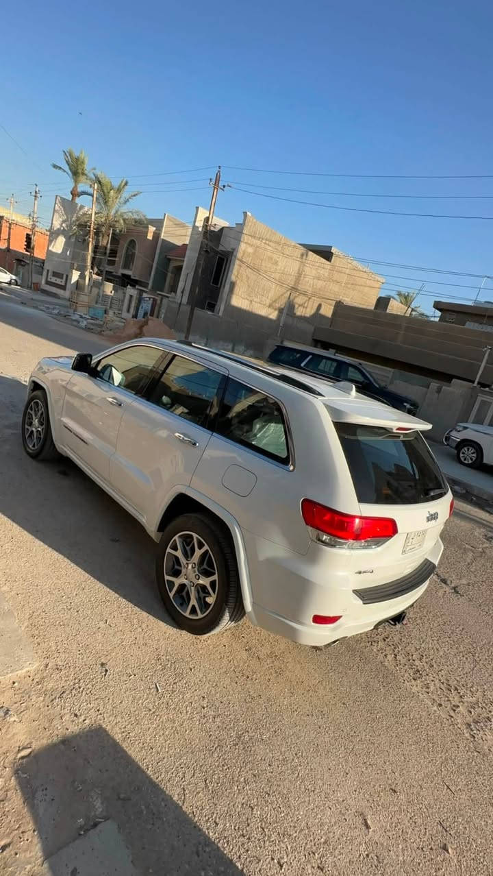 جيب اوفرلاند 2020 امريكي

فول بنورما عدا الموس مواصفاتها معروفه

محرك 3600

ماشيه 54 الف 

رقم بغداد 

للبيع

بغداد البلديات

***********
