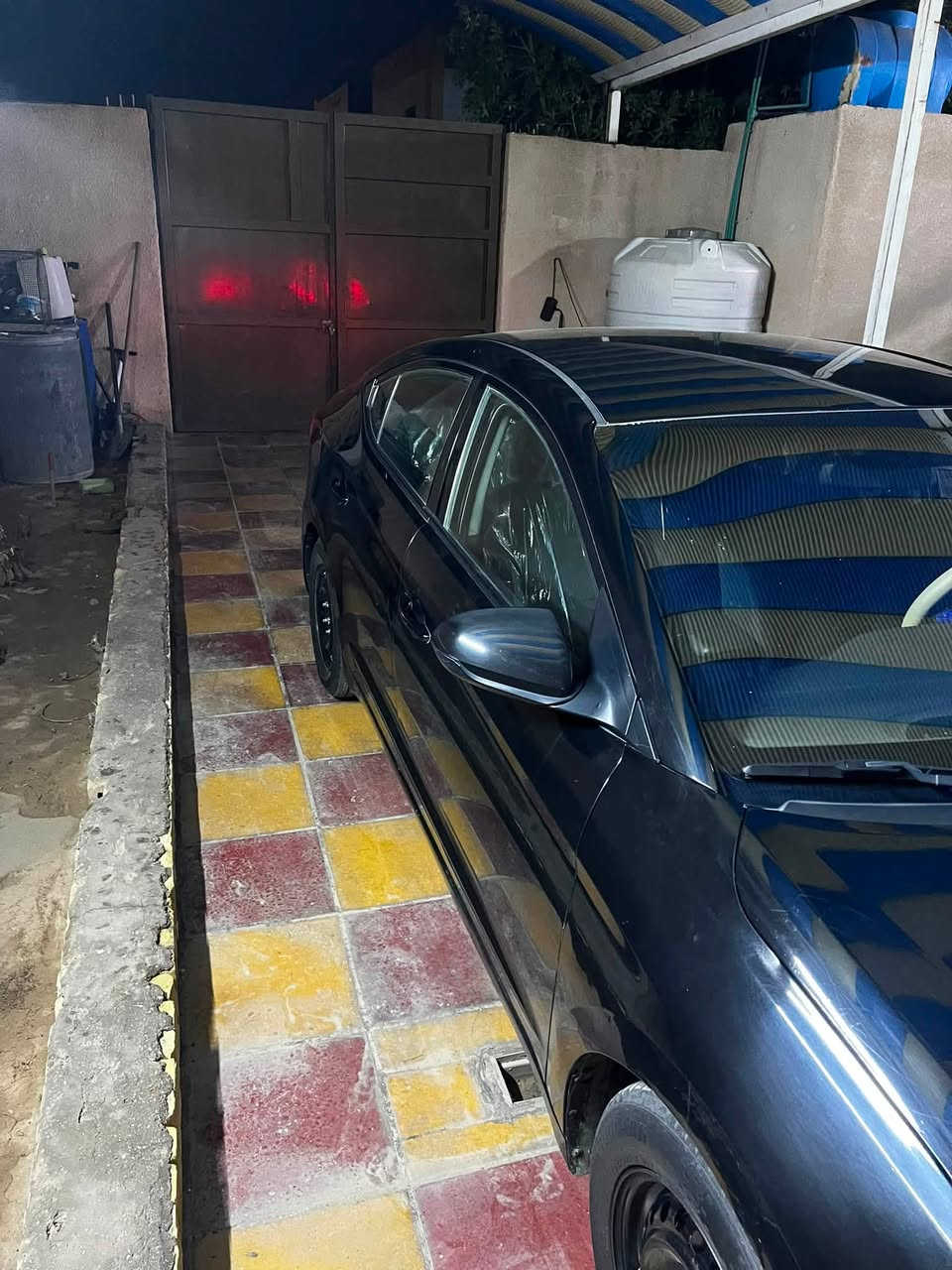 سلام عليكم انتره19لبيع 
هزه سنويه جديده حدثه فقط بنديد بدل بدون دواخل 
سياره خير من الله سعر 125وبيه مجال العنوان بغداد 
***********
