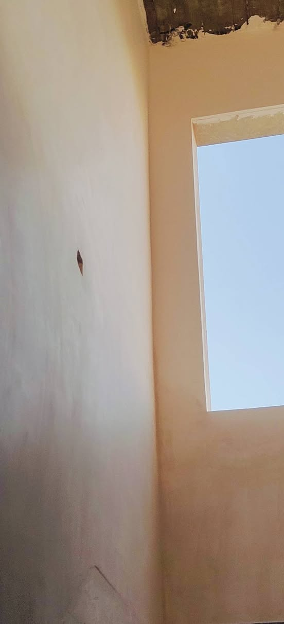 لبخ جص من الموصل شغل درجة اولى شغل على مساطر وحسب الطلب شغل نضيف و مرتب شغلنا مستمر بل شرقاط البيت يطول 3 ايام من يرغب بل عمل الاتصال عل رقم ***********
