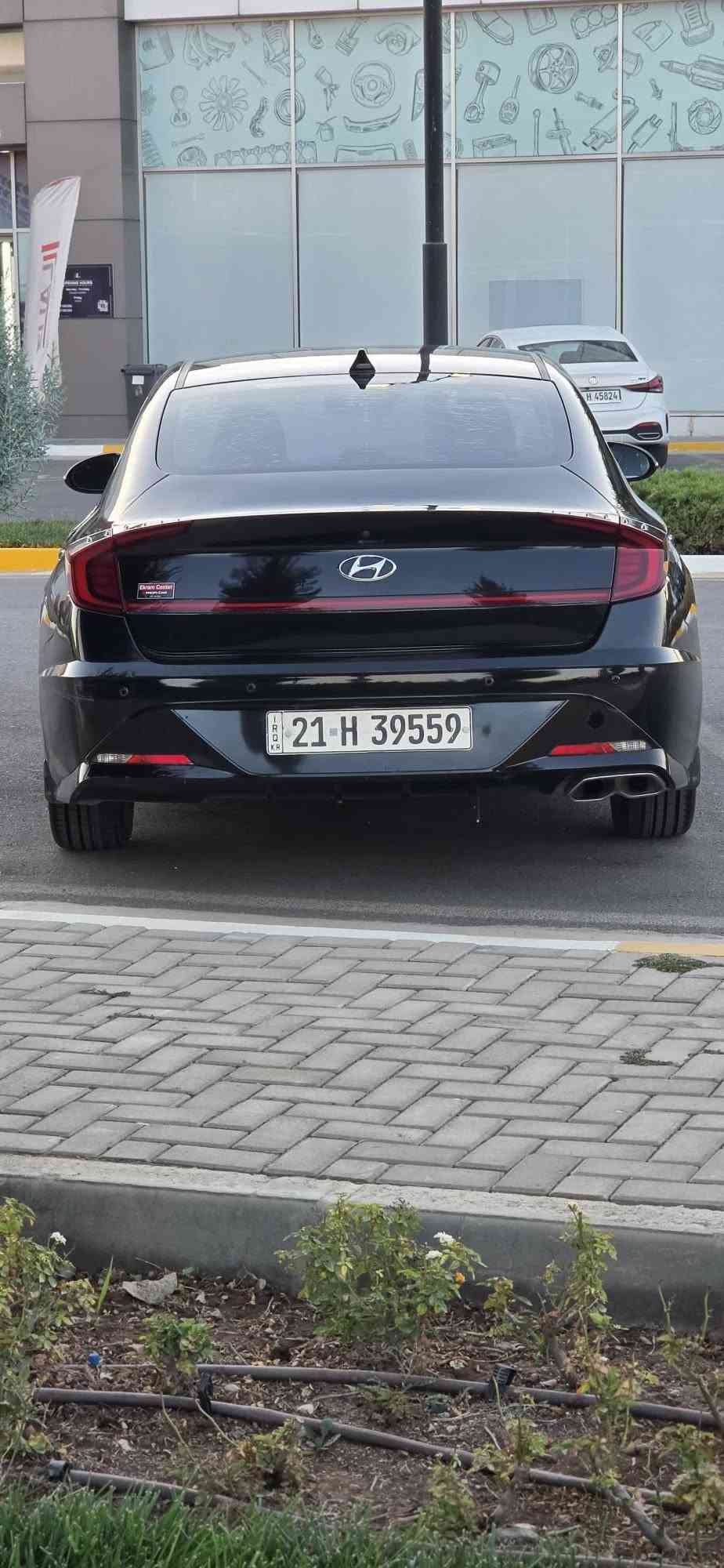 سوناتا وارد أمريكي ٢٠٢١ وارد أمريكي 
ضرر جملغ باب سكن صبغ بدون داخلبدون  ايرباك. محرك ٢.٥ gdi ماشية ٧٠الف مايل
 گير محرك ممفتوح ب شرط فحص 
صور سونار مرفقة ب المنشور 
العنوان السليمانية معرض باران 
***********
*********** السليمانية, العراق
