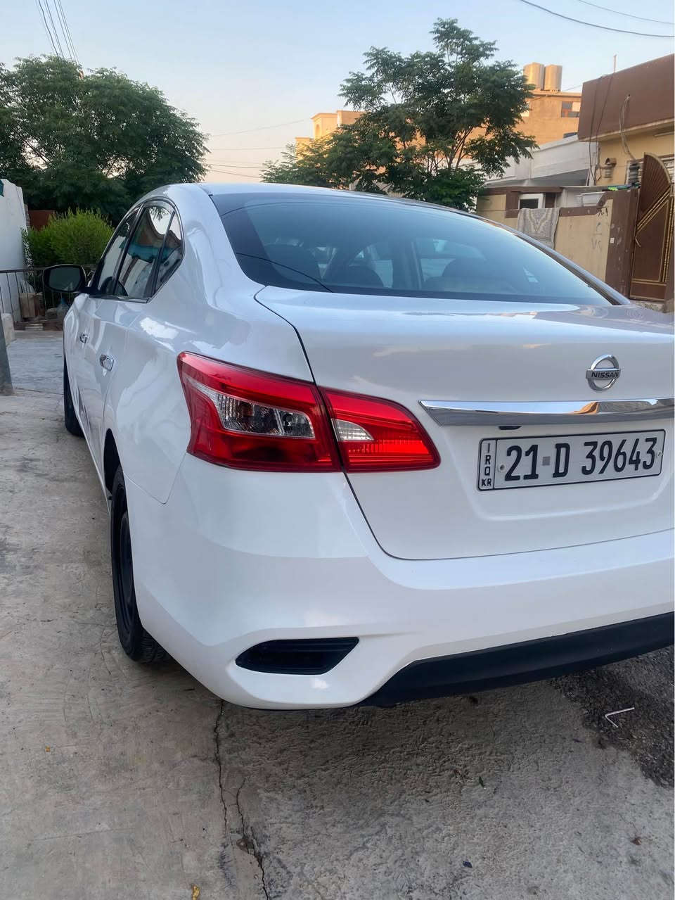 نیسان سینترا 2019 كه ندي 98$$*********** 
تەنها100  هەزار ڕۆشتووە 
گێڕ و مەکینە بەشەرت نەکراوەو بێ عەیبە 

4پارچه بوياغ سندوق و جاملخ  و بونت جامليخ  به بي ناو گردين و ارباكى  نه تقيوه 
شاشە و کامێرەی بۆ بەستراوە 
کوشن و گاعی تێگیراوە  📩 

گیرومەکینە بەشەرت 
 زۆربەجوانی پاکی ماوە 
 هیچ خەلەلیکی تیدا نییە  نرخ ٩٨$
شوێن  چم چمال 

ژمارەی *********** السليمانية, العراق
