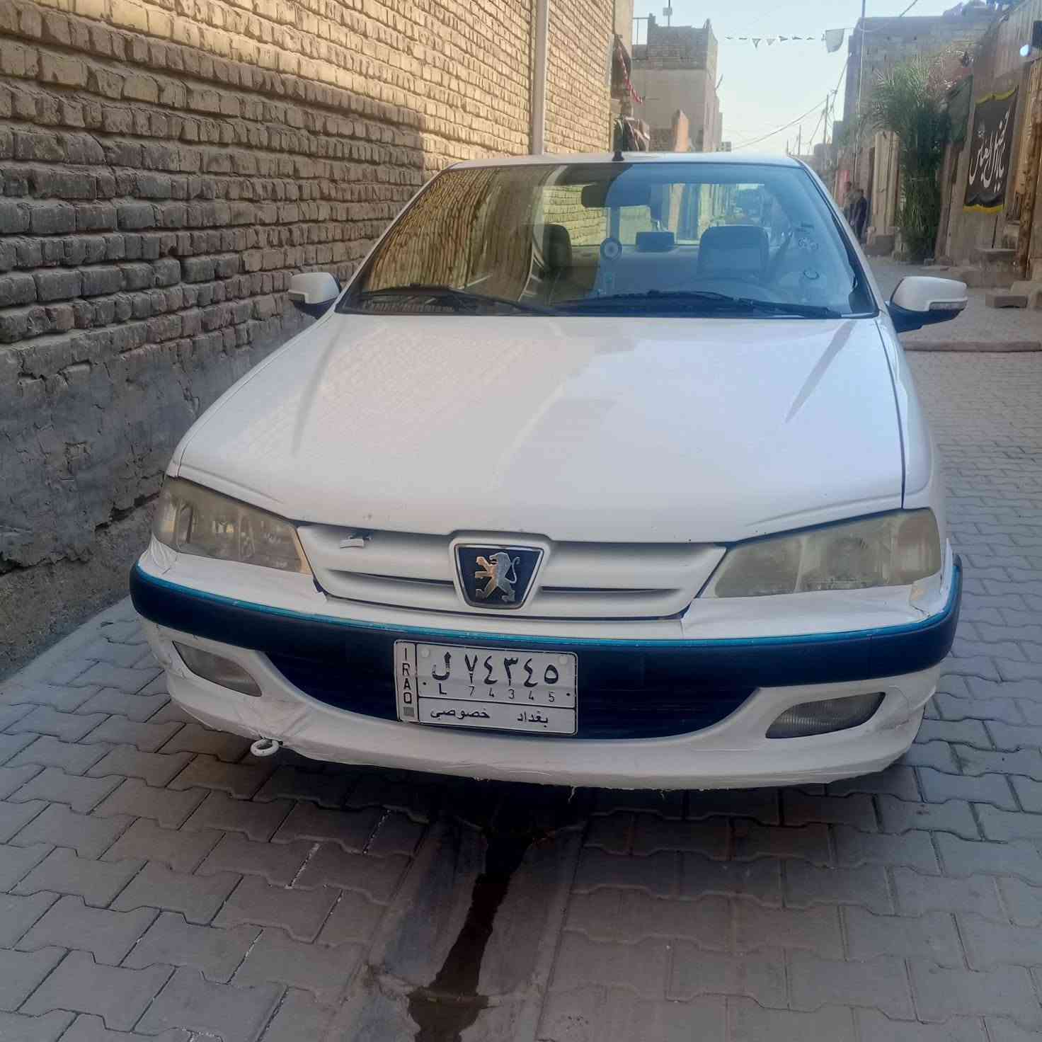السلام عليكم بيجو بارص موديل 21 رقم بغداد مكفولة عدى بارد بل جاملغ الخلفي الايسر السعر 72وبيهة مجال بصيط الهاتف ***********
