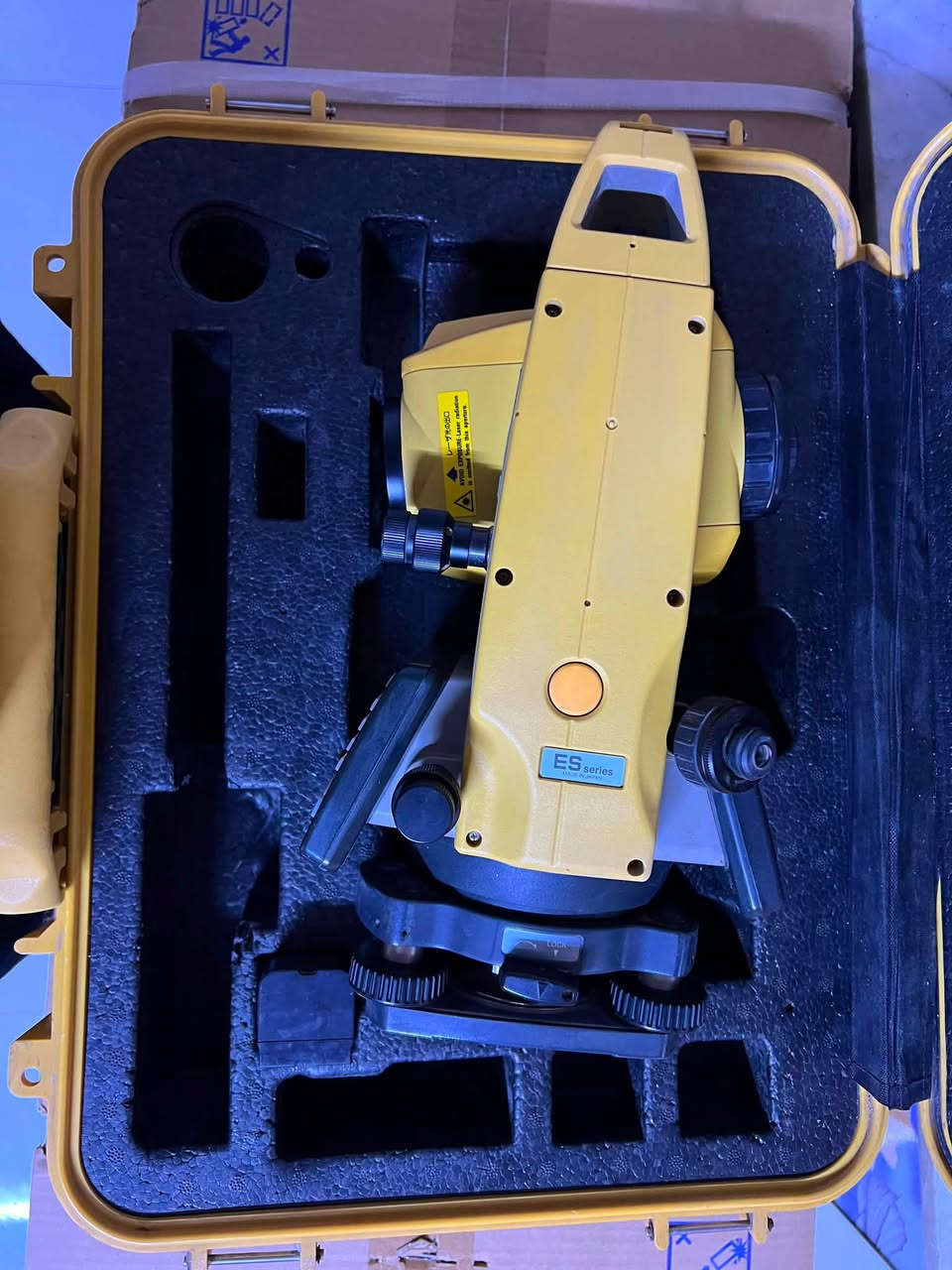للبيع‼️للبيع‼️
١_ توتل توبكون  ES 105 TOPCON
جهاز اخو الجديد نضافه ٩٠٪؜
دبل شاشه 
بدون ضرر 
كامل ملحقات 
٢_توتل لايكا TS06
واحد شاشه 
نضافة جيده 
عدم الضرر 
كامل ملحقات 
٣_توتل لايكا بلاص  TS06 plus
٢ثانيه
واحد شاشه 
عدم الضرر
كامل ملحقات 
٤_توتل سوكيا 50X
نضافه ٩٠٪؜
عدم الضرر 
دبل شاشه 
كامل ملحقات

البصره 
تواصل ***********
