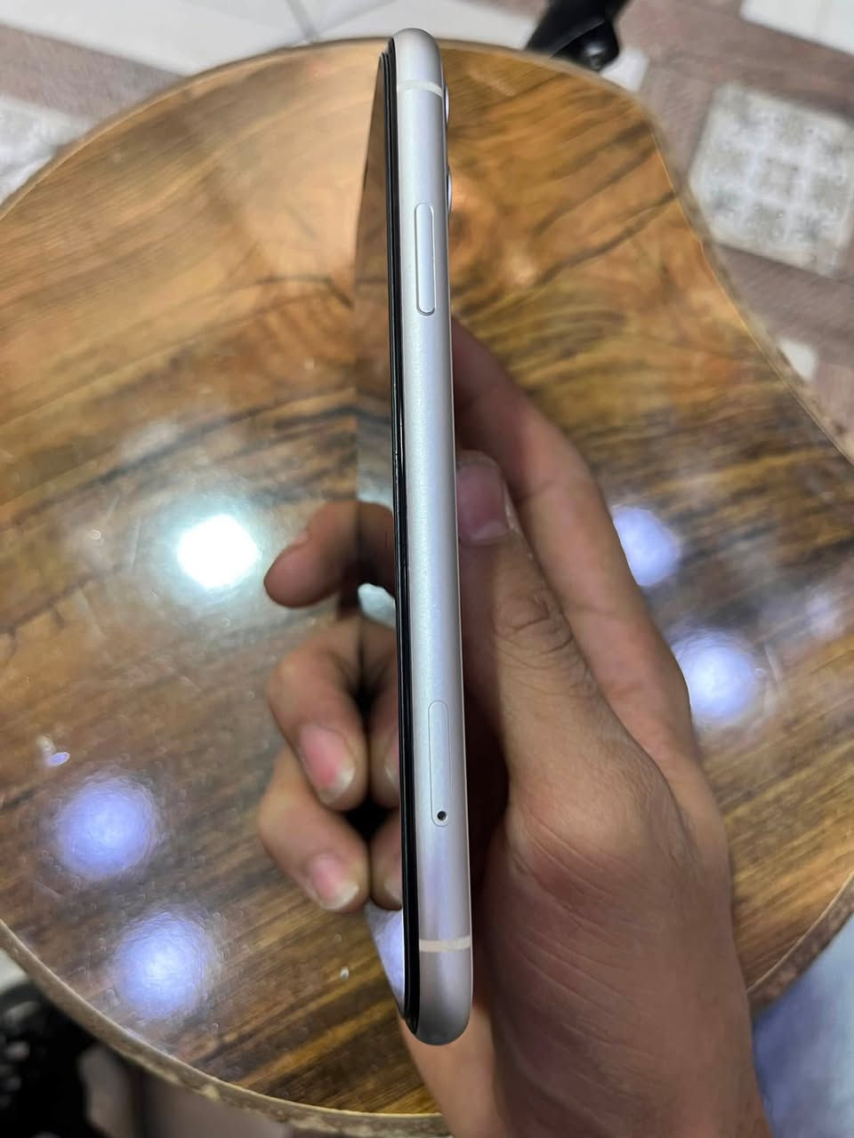 السلام عليكم
ايفون 11 عادي 👌🏼
فيس تايم شغل 👌🏼
‏شريحة واحد شغل 👌🏼
موبايل على بلادي بطاريه بلادي شاشه بلادي 👌
ما مفتوح 👌
كل شي شغال 👌
بطاريه 69👌
ذاكره64👌
سعر265بي مجال 
مكاني كركوك حي النصر ماعندي توصيل 🚚
***********

