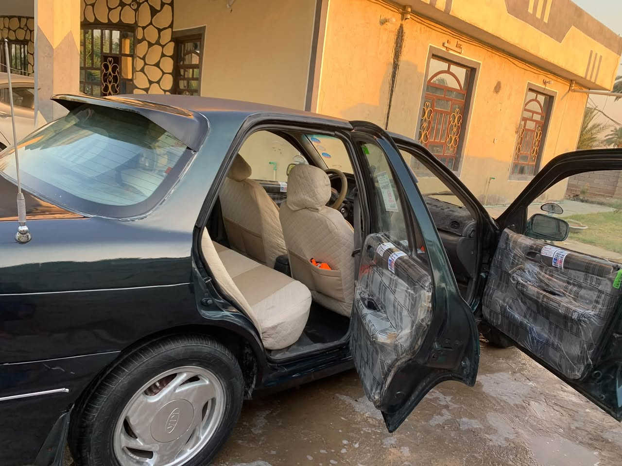 كيه سيفا للبيع موديل 95 بغداد رقم دولي محرك مفتوح سياره محزمه لون زيتوني سعر 32 وبيهى مجال قليل حك جيه المكان بغداد منطقت رضوانيه  ‏***********‏
