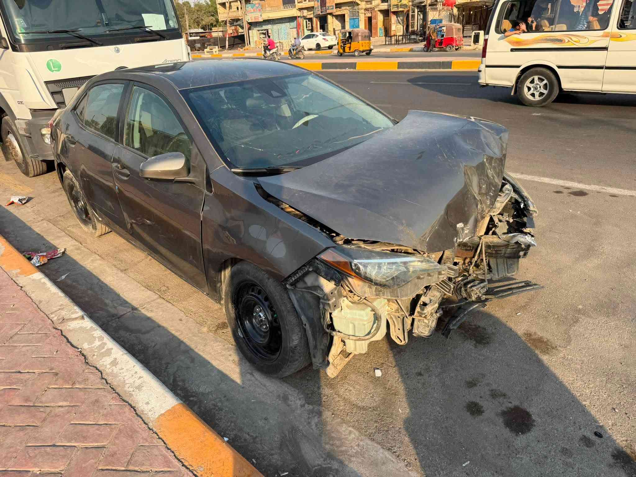 للبيع كورلا وارد مريكي موديل 19رقم بغداد هزه سنويه جديده ابيع عل حادثه مكينه وكير مابيهن شي 1800مكينه موصفات عاديه ايرباك طاك حادث مريكه جاملغ وباب بدون دواخل شراي يتصل مكاني بغداد اعتذر عل مراوس 
 ‭ ‭***********‬

نص مكتوب في الصور:
- BidFax.info